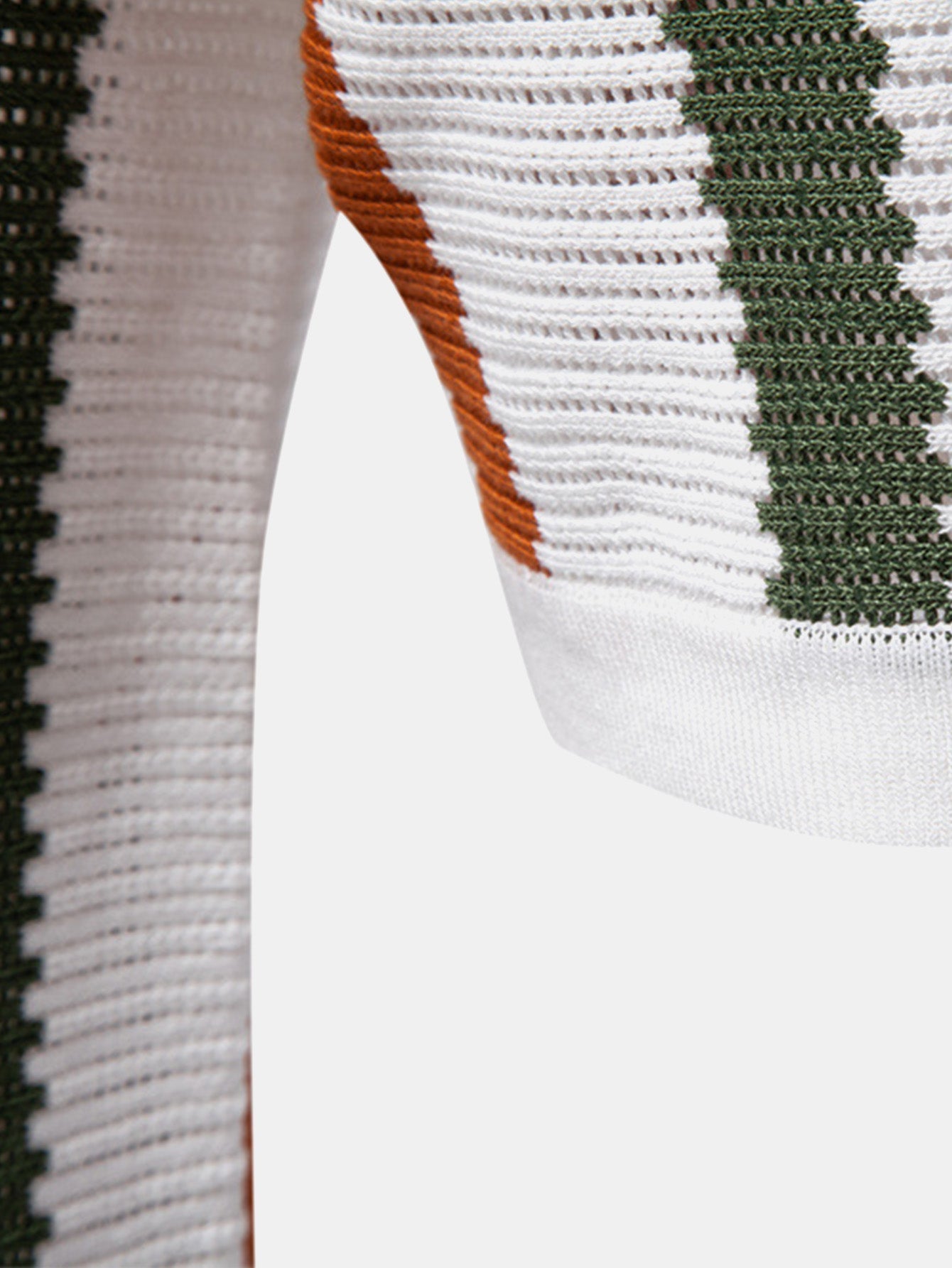 Polo en tricot rayé avec col en V & pantalon en lin