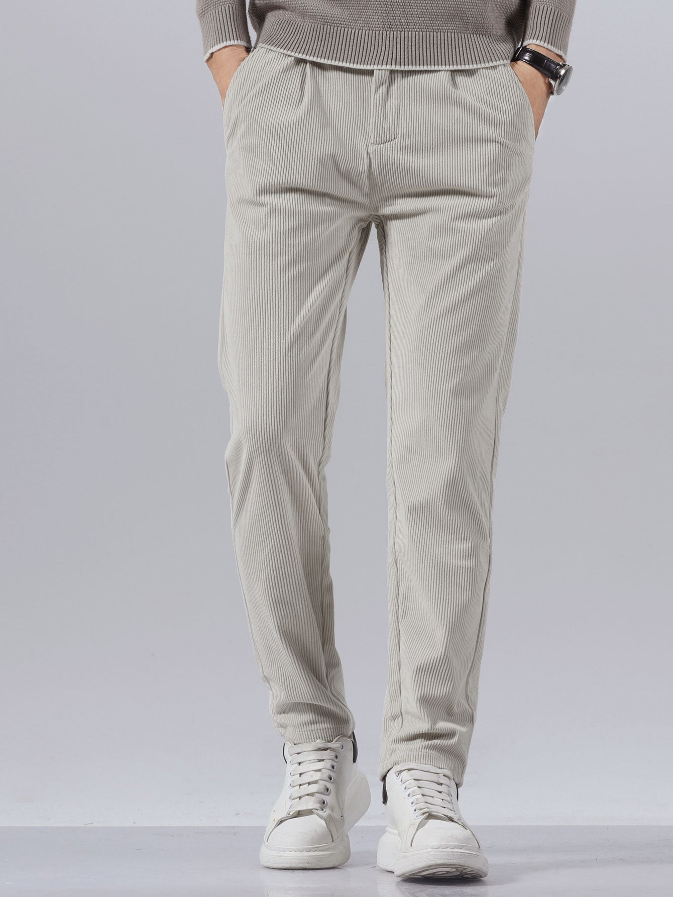 Pantalon slim fit en velours côtelé