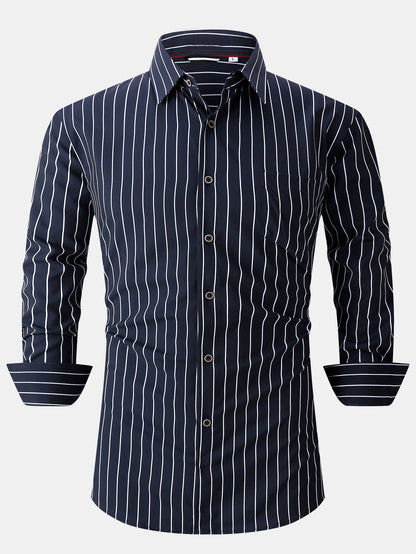 Chemise à rayures à manches longues avec poche et boutons