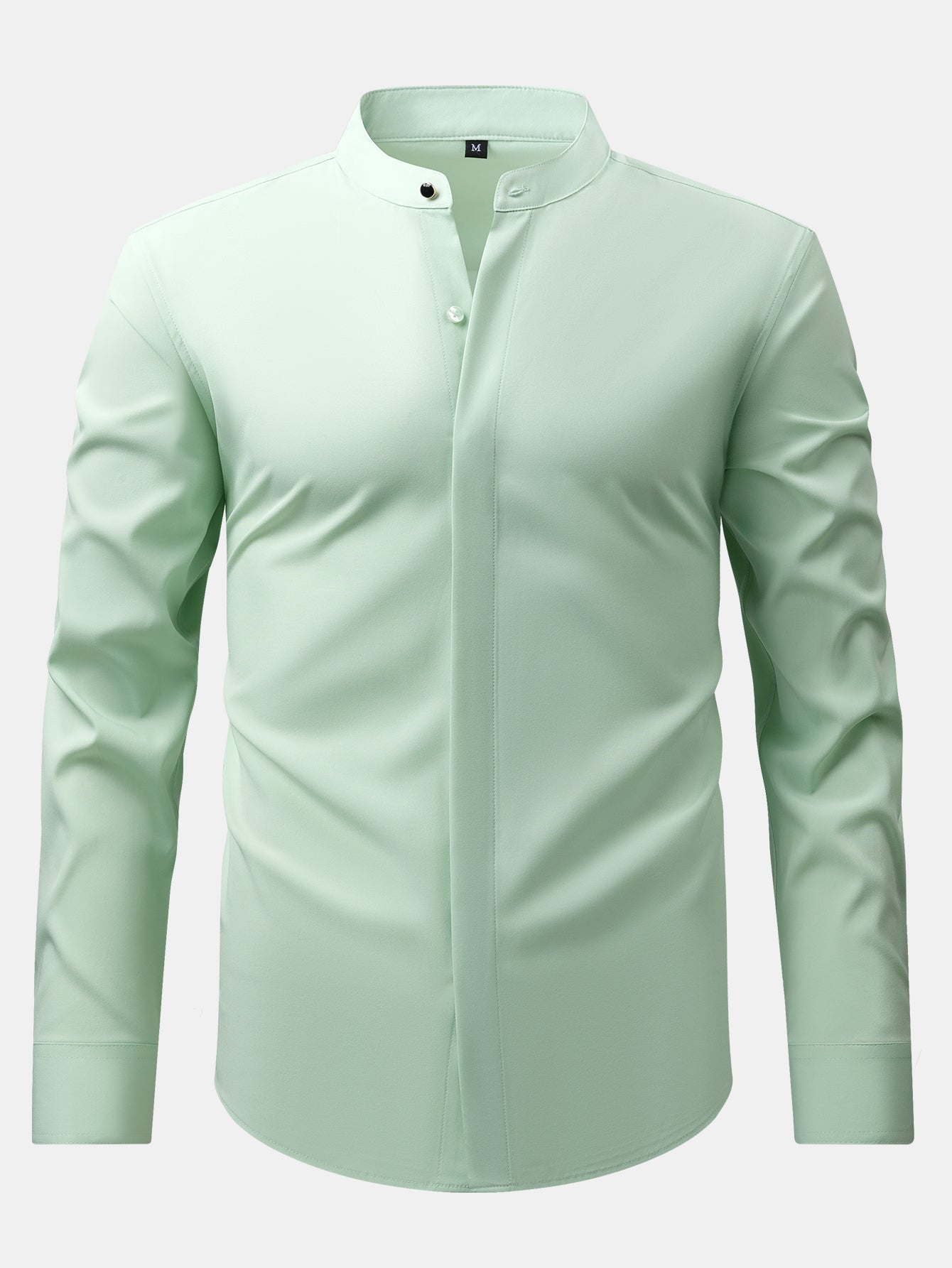 Chemise habillée à col montant et patte cachée anti-froissement