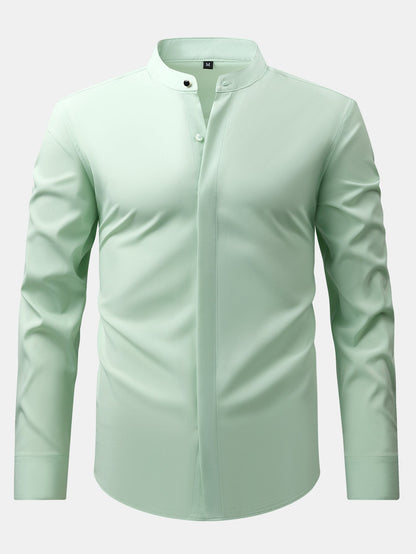 Chemise habillée à col montant et patte cachée anti-froissement