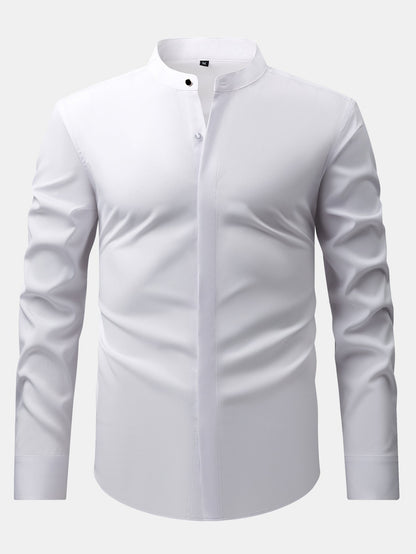 Chemise habillée à col montant et patte cachée anti-froissement