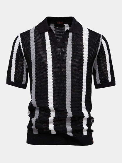 Polo en tricot rayé avec col en V & pantalon en lin