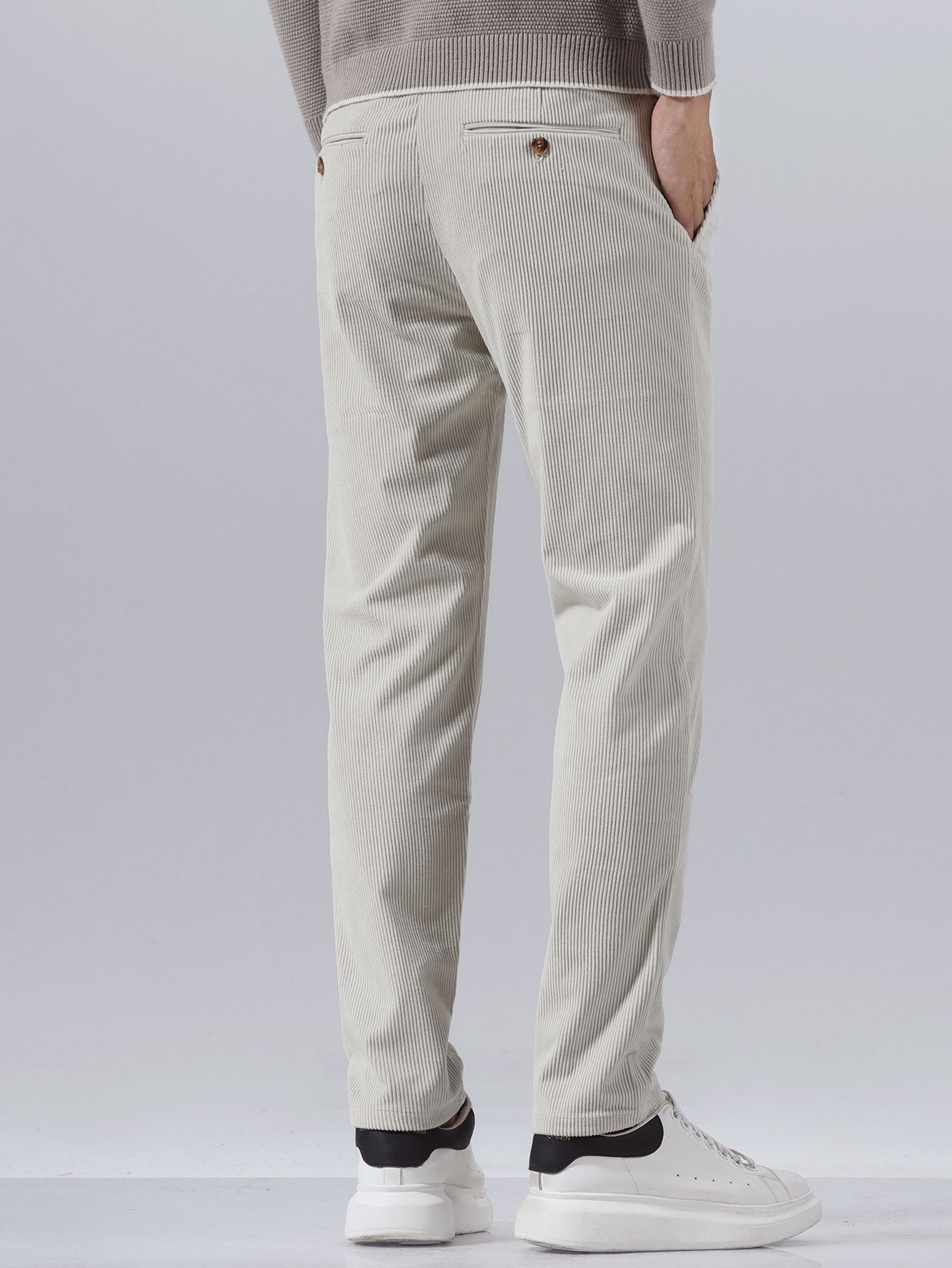 Pantalon slim fit en velours côtelé