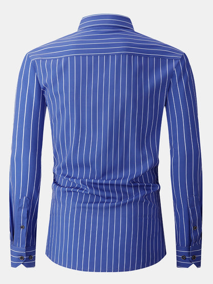 Chemise à rayures à manches longues avec poche et boutons