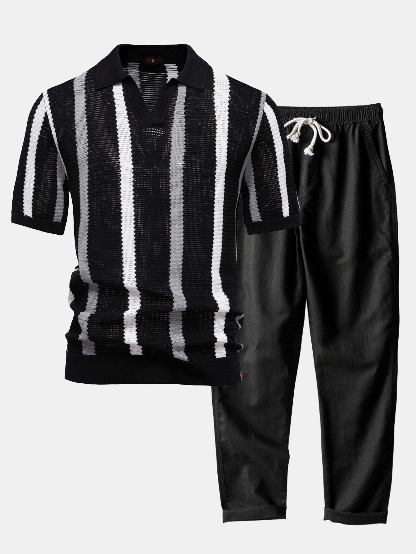 Polo en tricot rayé avec col en V & pantalon en lin